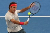 Roger-Federer-Brisbane-slice-backhand-black-racket