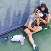 maria-sharapova-entrainement-conseil-technique-tactique-coach-sven-groeneveld-court-tennis
