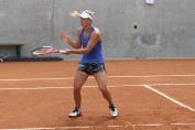 angelique-kerber-volley-net-game-flying-ponytail-roland-garros-paris-clay
